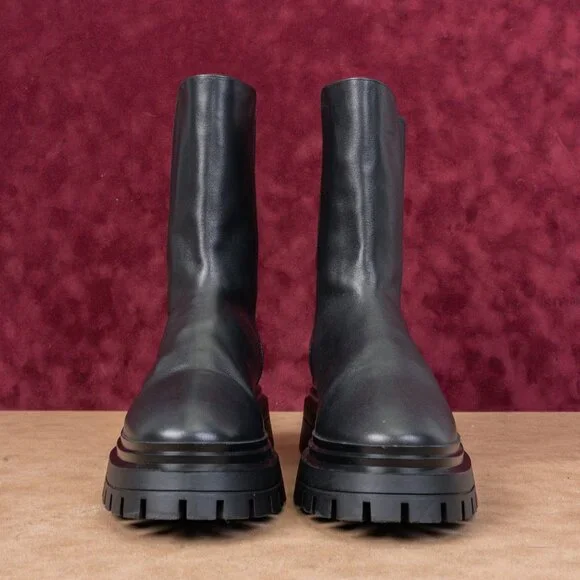 Stuart Weitzman Women Bedford Black Leather Platform Chelsea Ankle Boots sz 9 - Picture 3 of 9